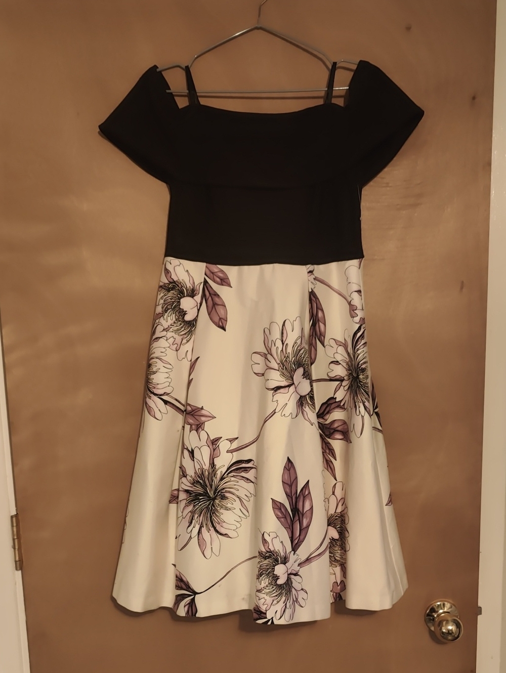 le chateau Black Bodice Ivory Floral Midi Dress